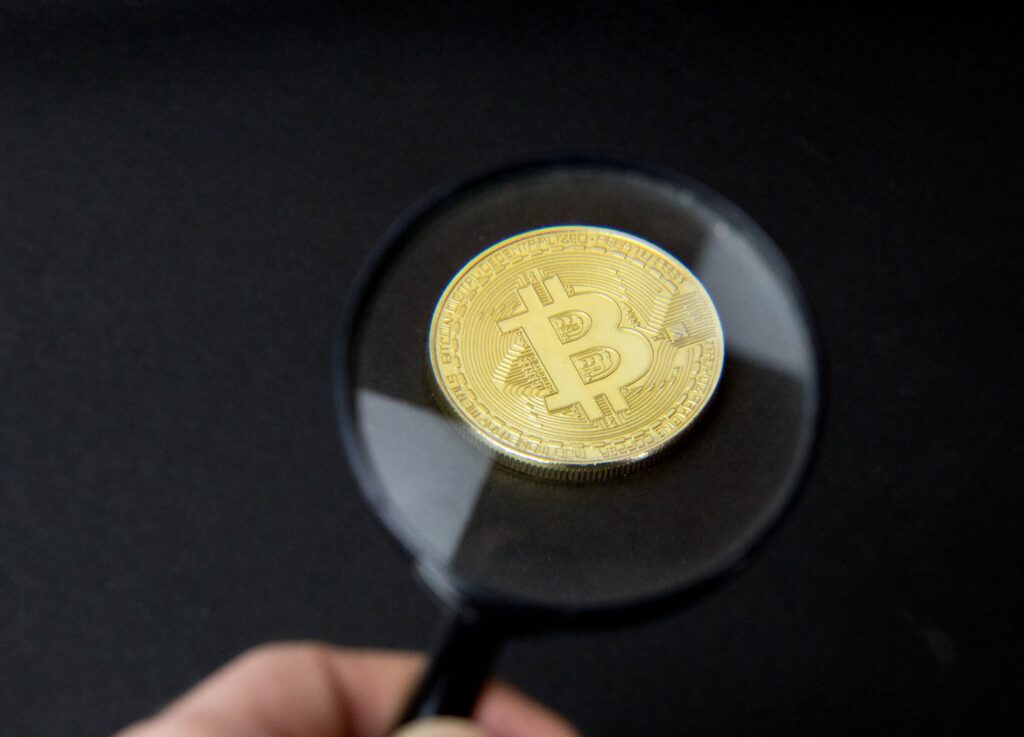 Oylandı: Bitcoin 3.000 Doların Altına Düşerse Ne Olur?