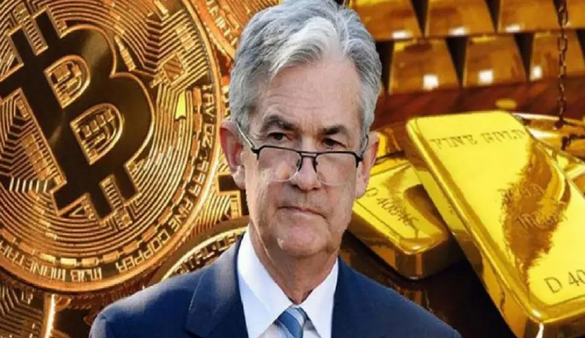 bitcoin and gold investors attention fed chairman speaks qQ7N59u8