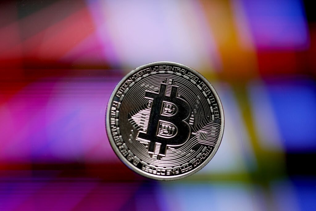 5 Tahmin: Bitcoin Gelecek 6 Ayda Bu Seviyeleri Görecek!