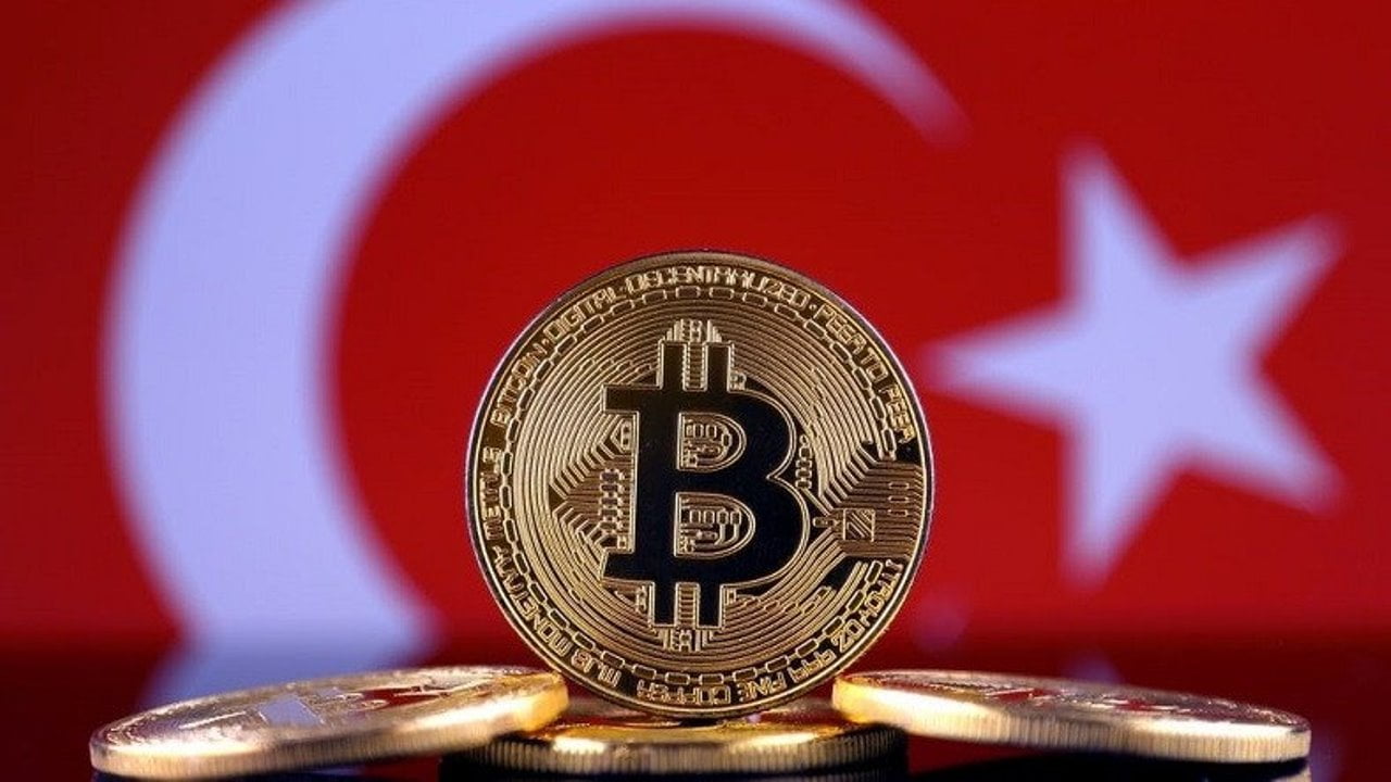 Ünlü CEO, Türklerin de Aldığı Bu 2 Altcoin İçin 'Çöp' Dedi!
