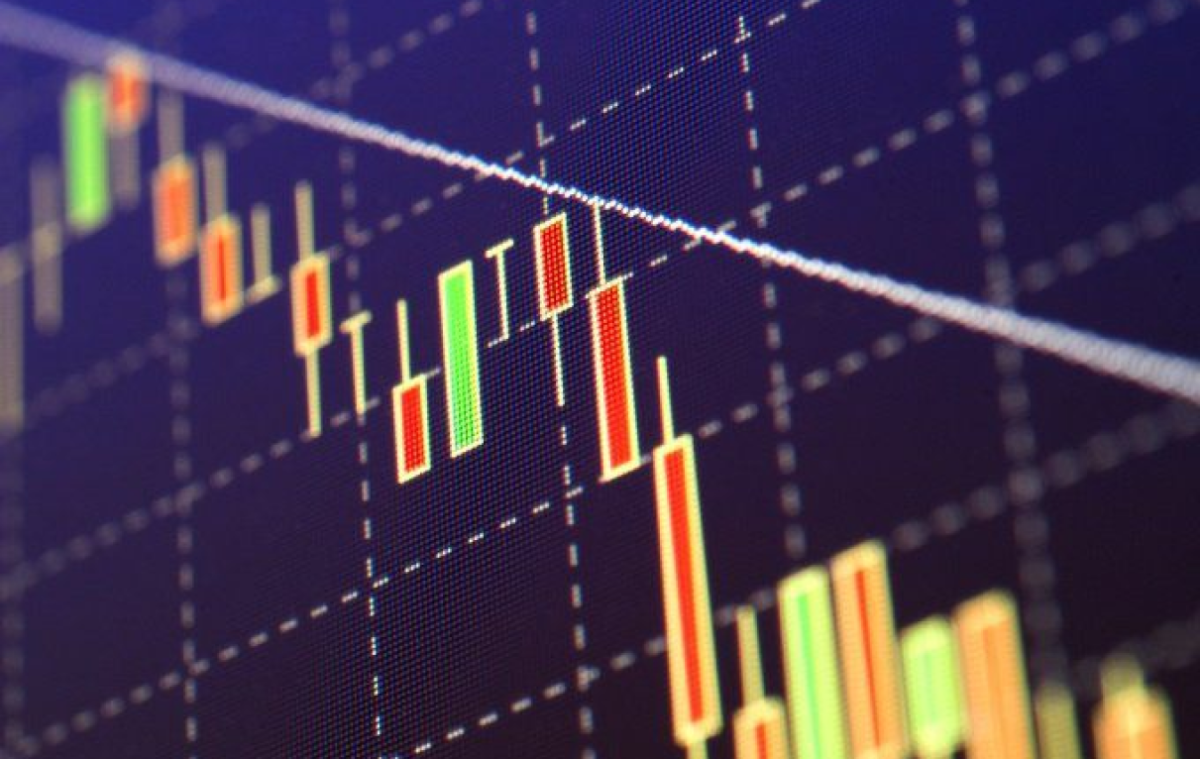 Borsa İstanbul, haftaya yüzde 0,72'lik bir değer kazanımı ile 8.385 seviyesinden başladı. Ebebek ise açılışla beraber tavan serisini sürdürdü