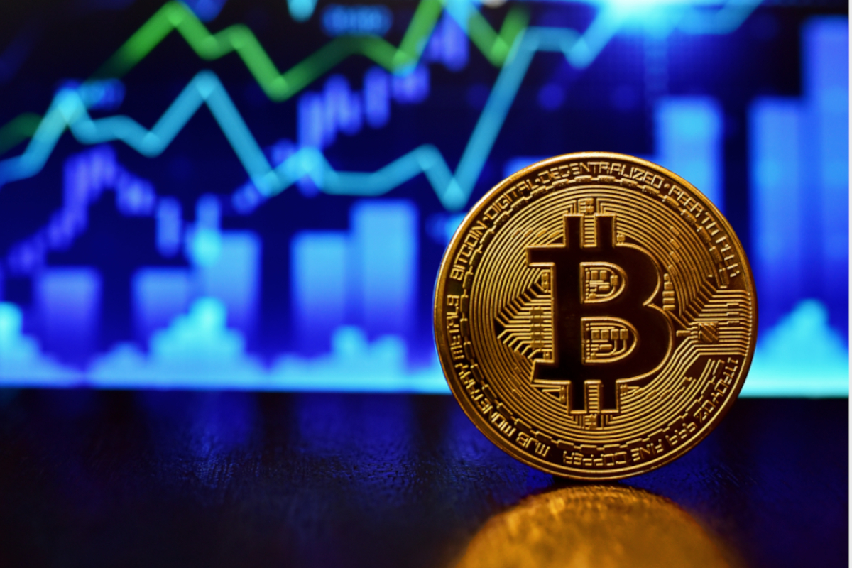 Bitcoin ve Altcoinler Uçuyor: 3 Analist Sıradakini Açıkladı!
