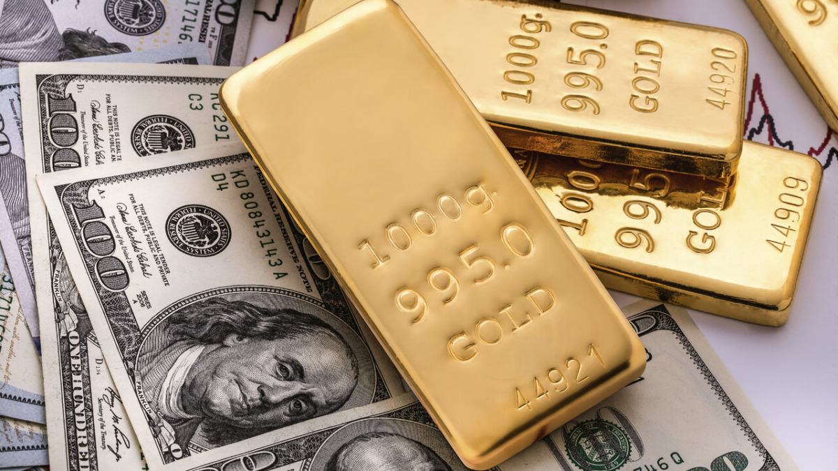 Gold Sailed to the Top: Predictions from Commerzbank and ANZ!